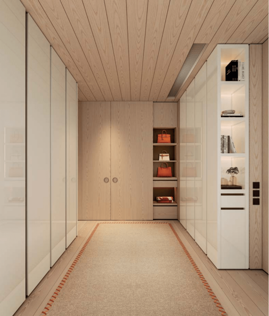 Walk-in-wardrobe